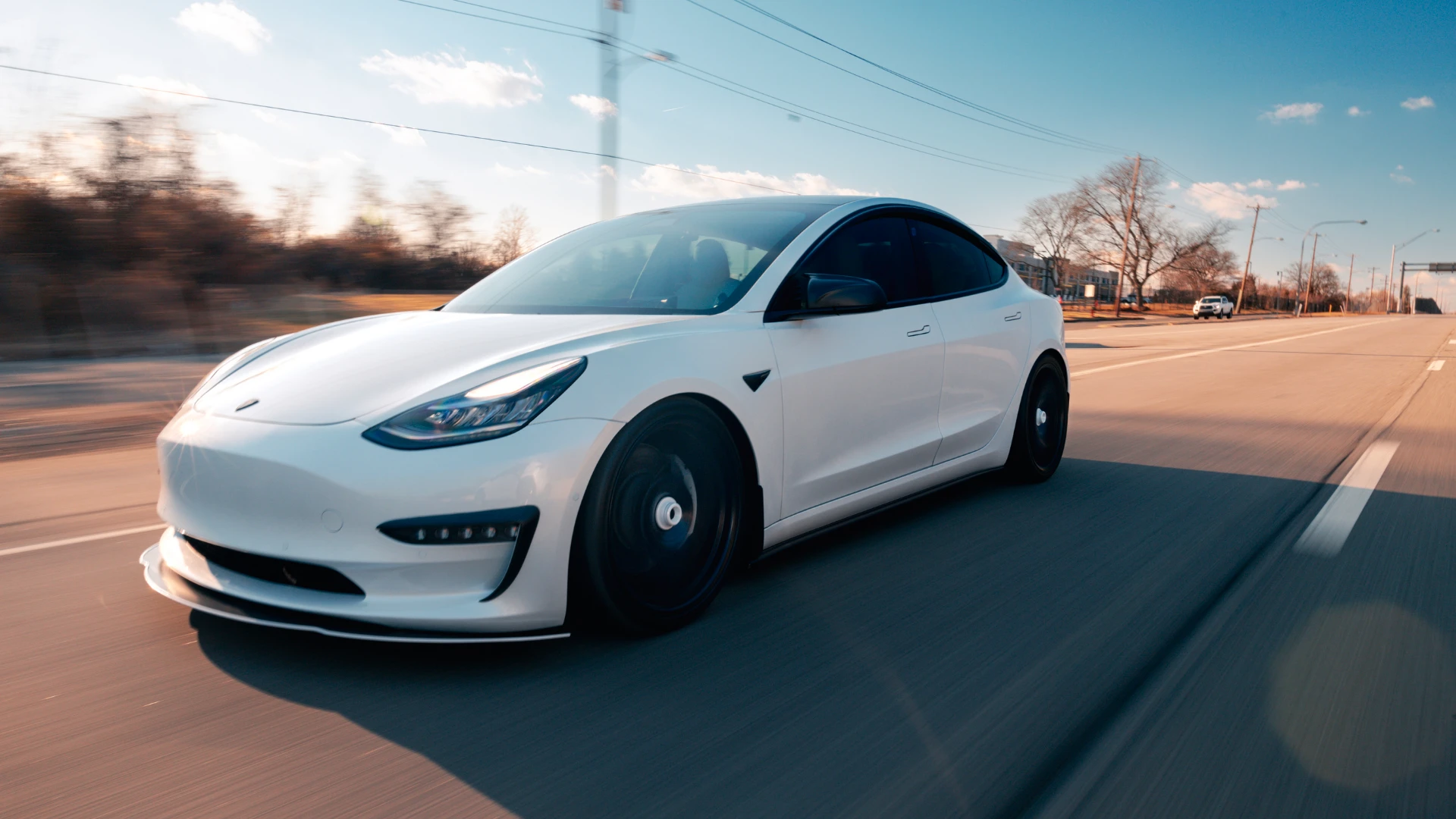 2025 Tesla Canada Buying Guide: Prices, Incentives, Checklist